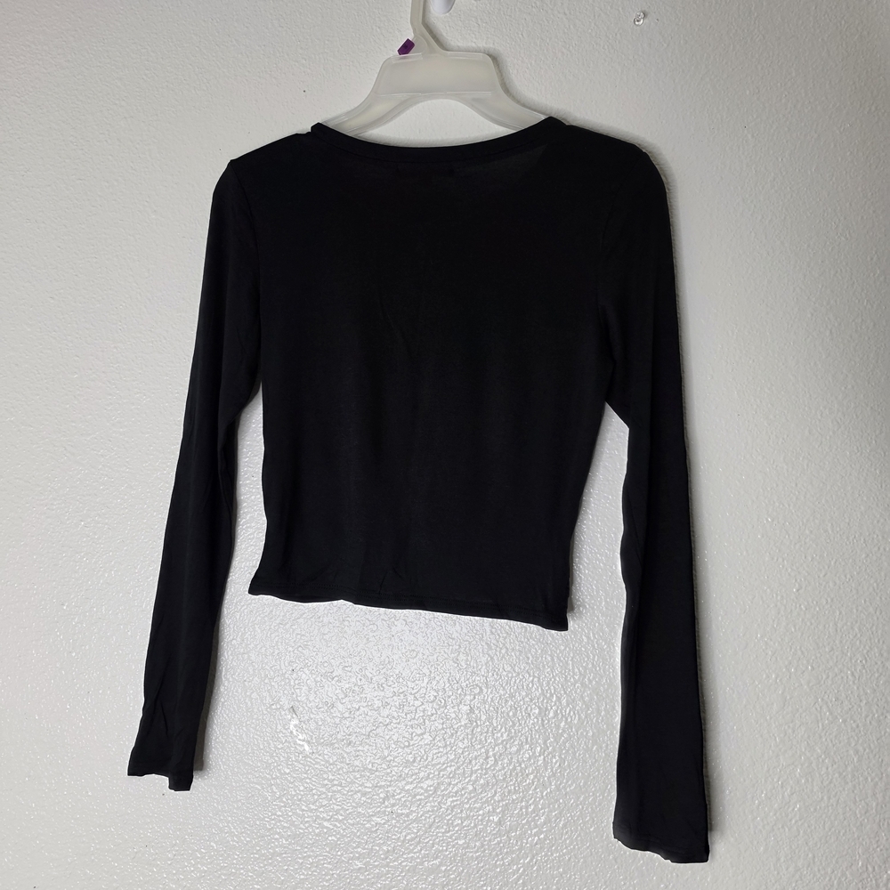 Ambiance Twist Front Crop Tops Lot 2 Red &:Black Long Sleeve Size S - Picture 13 of 13